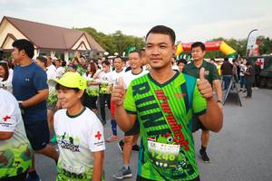 BIB: 1246
                            <button type="button" onclick="openModal(3530848)" class="btn btn-primary btn-sm float-right btn-popup" data-toggle="modal" data-target=".modal-high-quality">
                        <i class="fas fa-shopping-cart"></i> Add to Cart
                    </button>
                                            <button type="button" onclick="isThisMe(3530848, true)" class="btn btn-success btn-sm float-right btn-popup btn-isme hidden" data-toggle="tooltip" data-placement="bottom" title="นี่คือรูปของคุณใช่ไหม คลิกที่นี่เพื่อเอาเข้าอัลบั้ม">
                        <i class="fas fa-plus"></i> Add to album
                    </button>
                    <button type="button" onclick="isThisMe(3530848, false)" class="btn btn-warning btn-sm float-right btn-popup btn-isnotme hidden">
                        <i class="fas fa-ban"></i> Remove from album
                    </button>